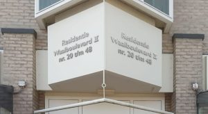 Gevelbelettering metalen letters