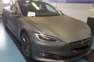 Tesla wrappen